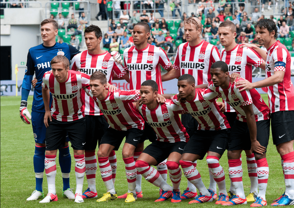 ayx-埃因霍温发布备战花絮，窗口期远射贴柱，德甲任务艰巨，阵容厚度经受考验的简单介绍